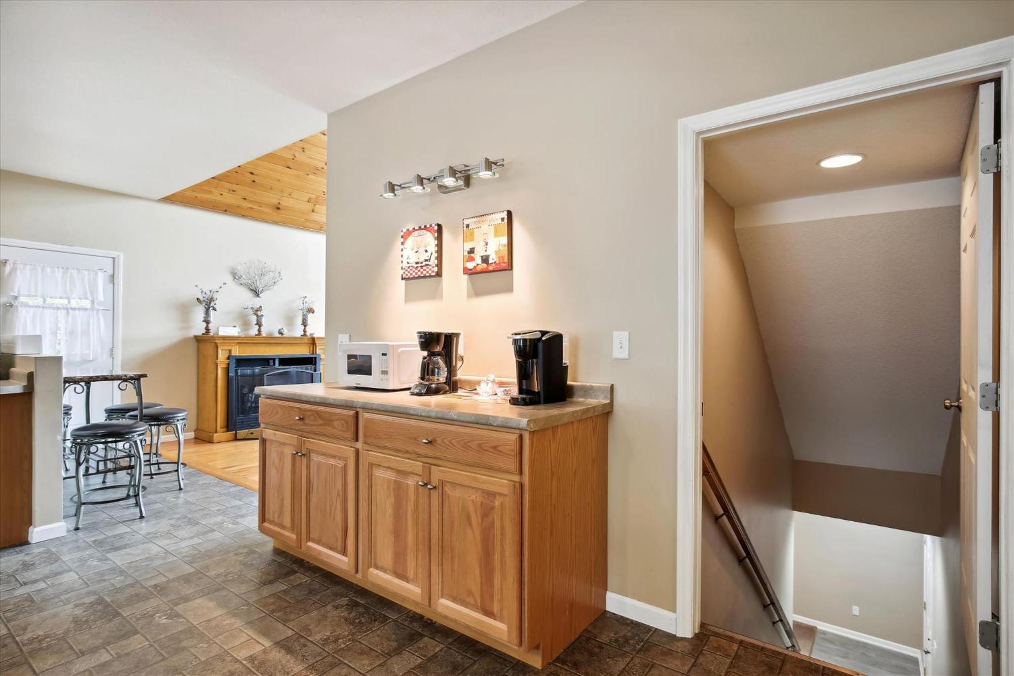 10 Min To Dt, 15 Min To Biltmore, Fire Pit, View Holiday home Asheville